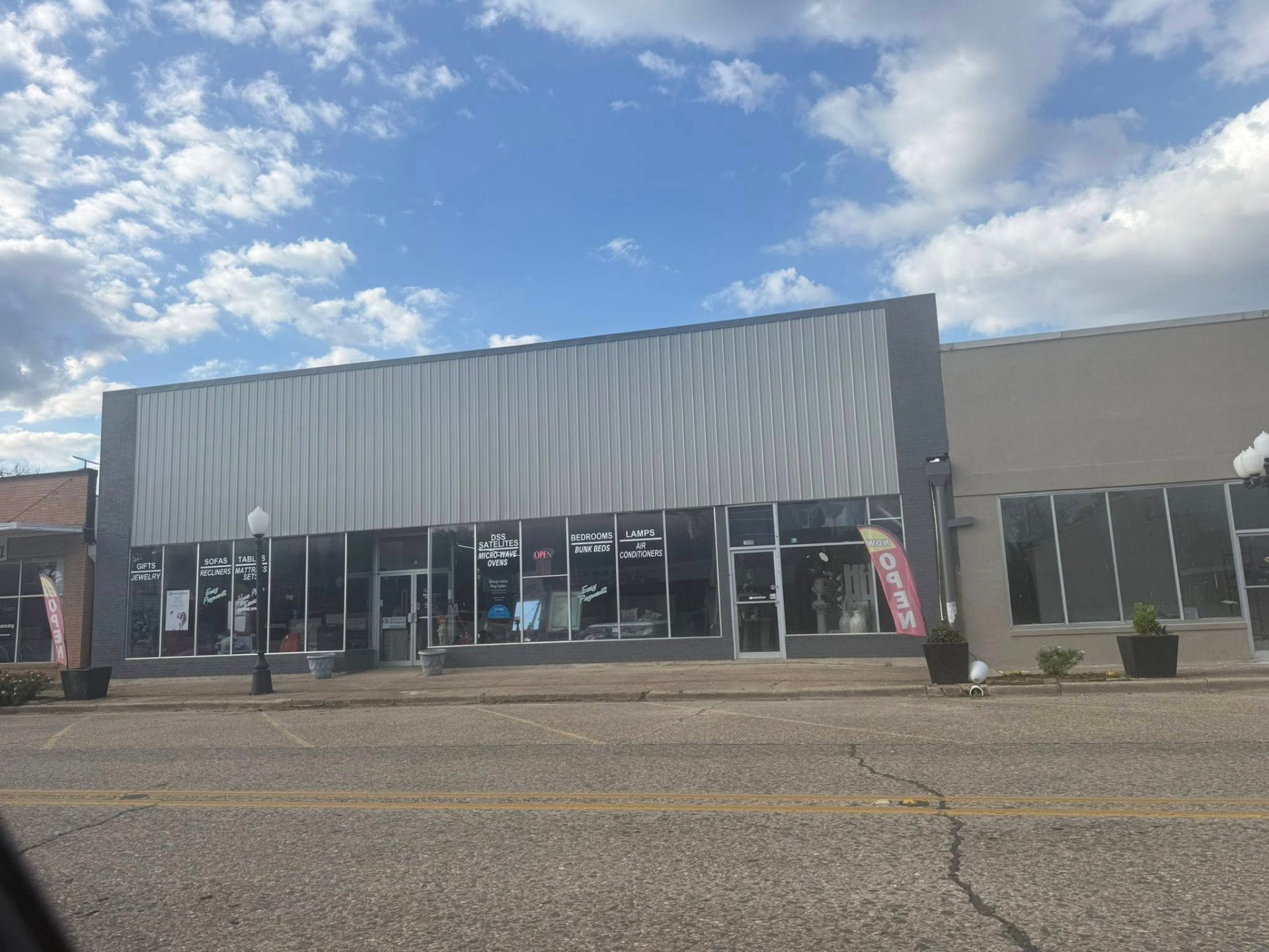 209 Louisiana Avenue — updated façade progress photo